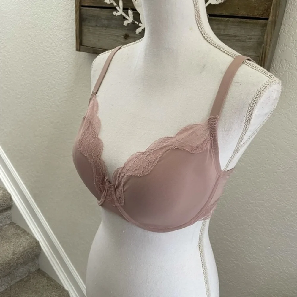 Natori‎ elusive full fit lace underwire bra 34DDD